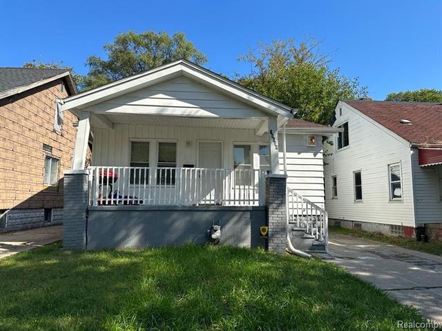 front view picture of 18608 Greeley, Highland Park, MI. 48203
