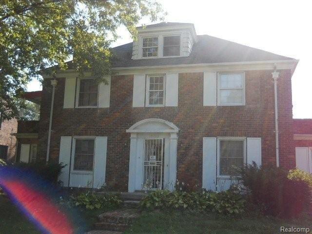 front view picture of 19719 Bretton Drive, Detroit, MI. 48223