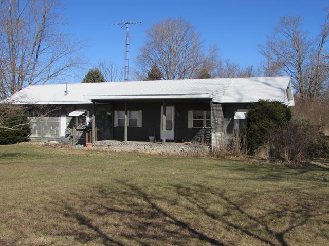 front view picture of 968 Herricksville Rd, Quincy, MI. 49082