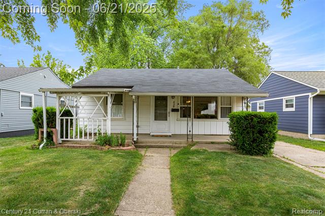 front view picture of 436 W Lincoln Ave, Madison Heights, MI. 48071