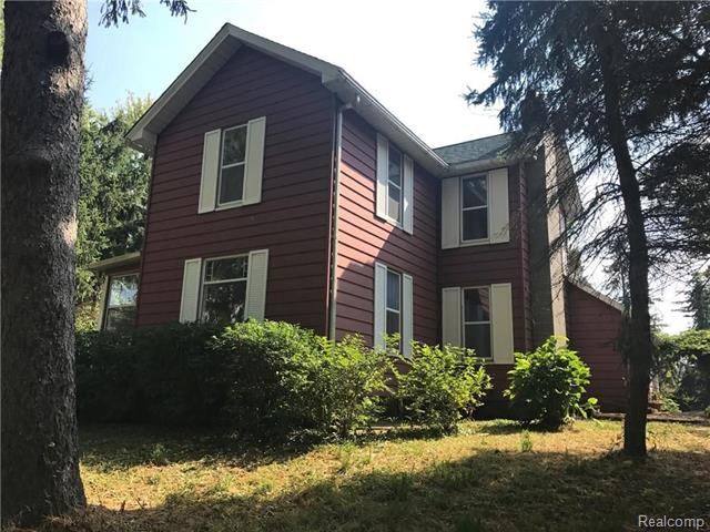 front view picture of 4924 W Haslett Road, Perry, MI. 48872