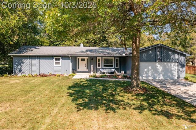 front view picture of 1530 Coventry Drive, Temperance, MI. 48182