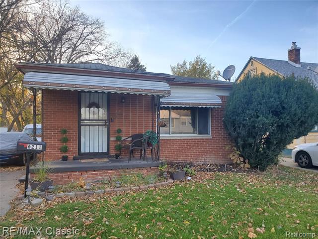 front view picture of 6211 Penrod, Detroit, MI. 48228