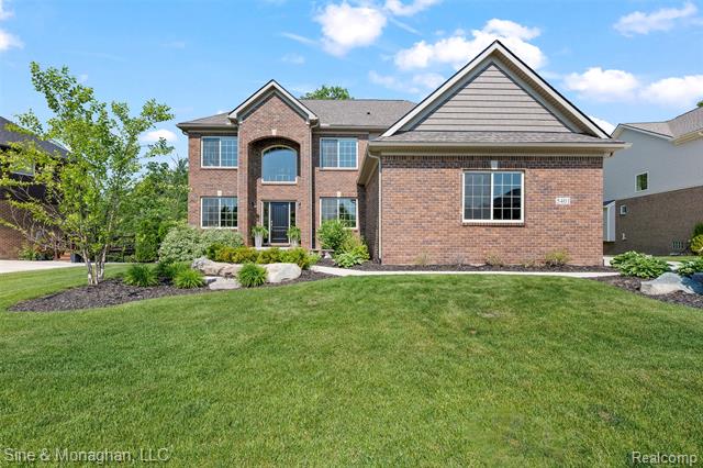 front view picture of 5401 Aberdeen Court, Clarkston, MI. 48348