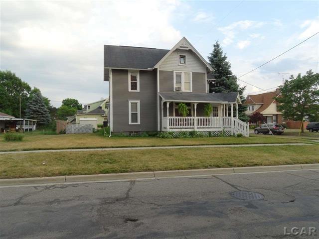 front view picture of 102 E Main, Morenci, MI. 49256