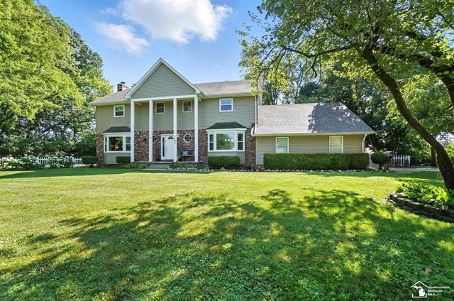 front view picture of 1060 Hollywood Drive, Monroe, MI. 48162