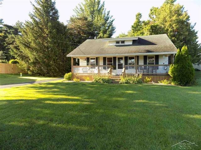 front view picture of 12890 Wadsworth, Reese, MI. 48757