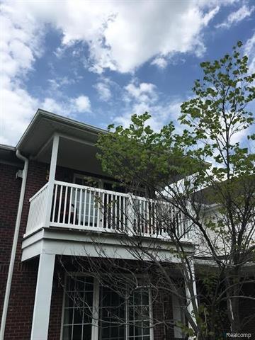 front view picture of 14226 Moravian Manor, Sterling Heights, MI. 48312
