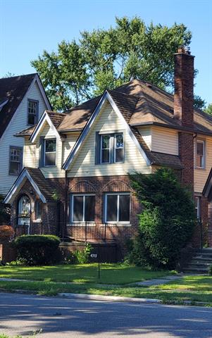 front view picture of 4707 Courville, Detroit, MI. 48224