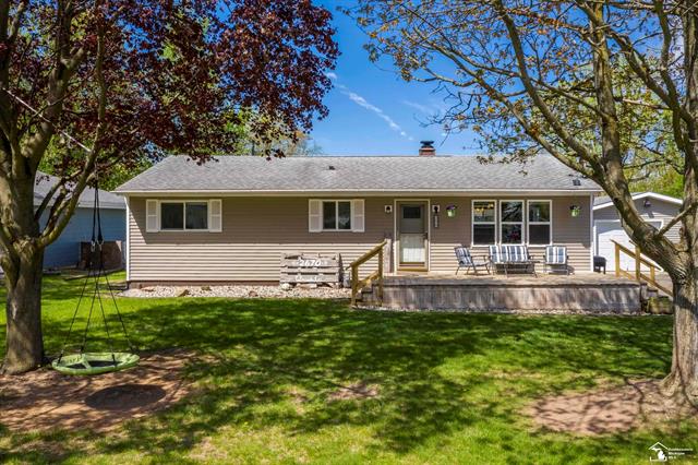 front view picture of 2670 Park Dr, Adrian, MI. 49221