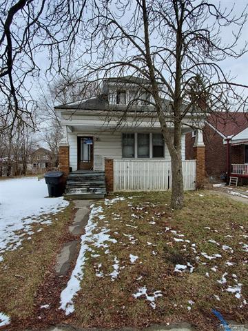 front view picture of 18430 Westphalia Street, Detroit, MI. 48205