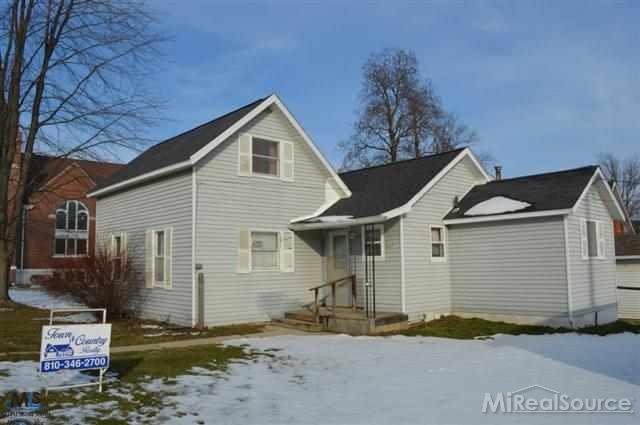 front view picture of 4247 Vine, Brown City, MI. 48416
