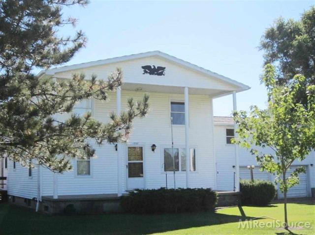 front view picture of 1558 Galbraith Line, Yale, MI. 48097