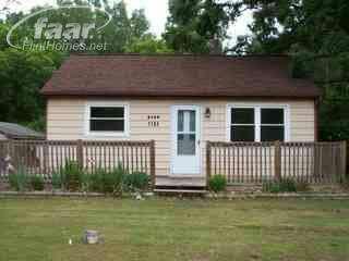 front view picture of 2139 Byrnes Dr, Clio, MI. 48420