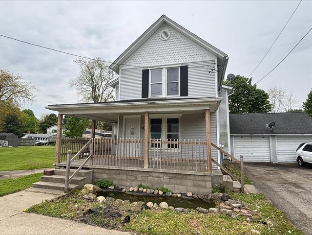 front view picture of 245 Monroe St, Brooklyn, MI. 49230