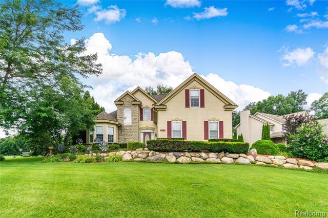 front view picture of 16234 Pine Lake Forest Drive, Linden, MI. 48451