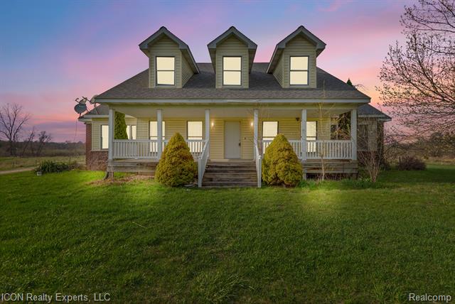 front view picture of 5580 Hegel Rd, Goodrich, MI. 48438