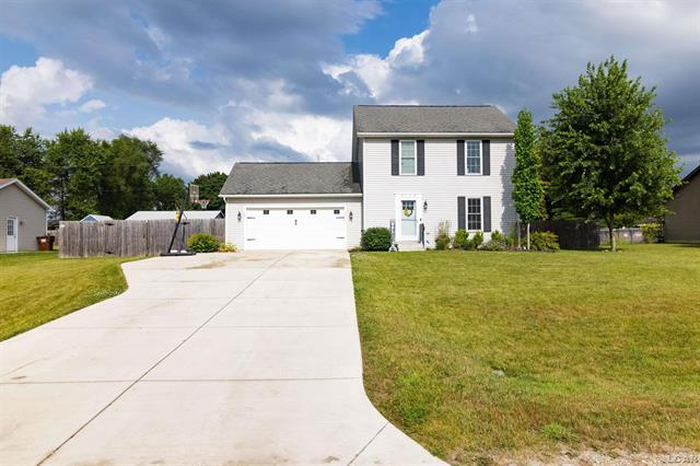 front view picture of 3193 Beaver Creek Drive, Adrian, MI. 49221