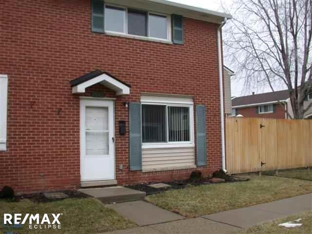 front view picture of 25972 Jeanette, Roseville, MI. 48066