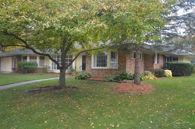 front view picture of 429 Ardussi, Saginaw, MI. 48602