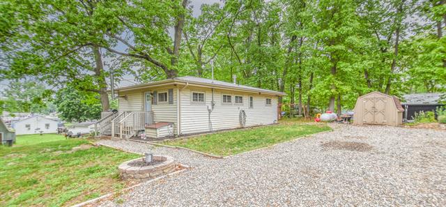 front view picture of 493 Swan Ln, Coldwater, MI. 49036