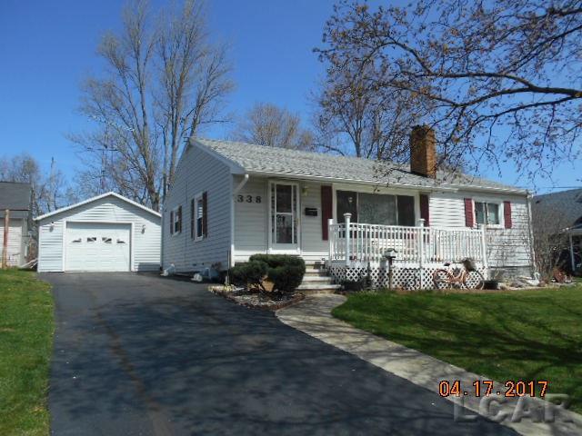 front view picture of 338 E Main St, Hudson, MI. 49247