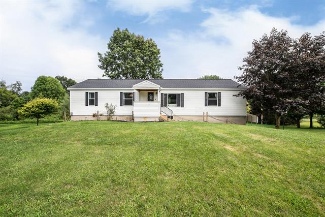 front view picture of 3205 Kalmbach, Grass Lake, MI. 49240