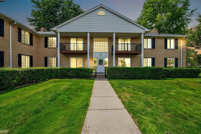 front view picture of 34691 Kimberly, Sterling Heights, MI. 48312