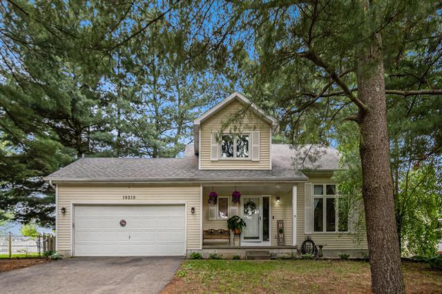 front view picture of 10210 Mizzen Ln, Pleasant Lake, MI. 49272