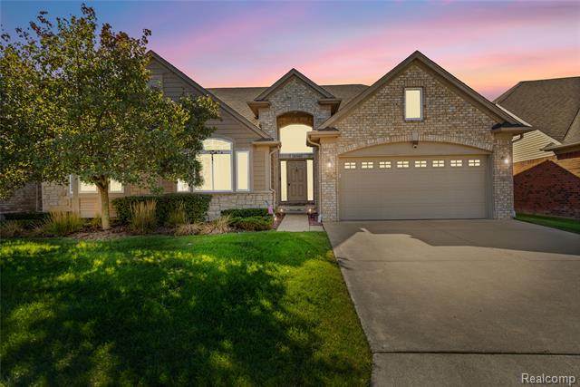 front view picture of 30514 Berghway Trail, Warren, MI. 48092