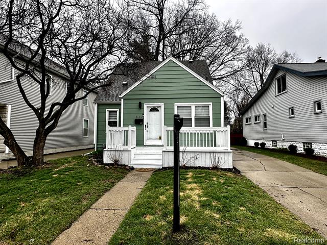 front view picture of 617 Irving Ave, Royal Oak, MI. 48067