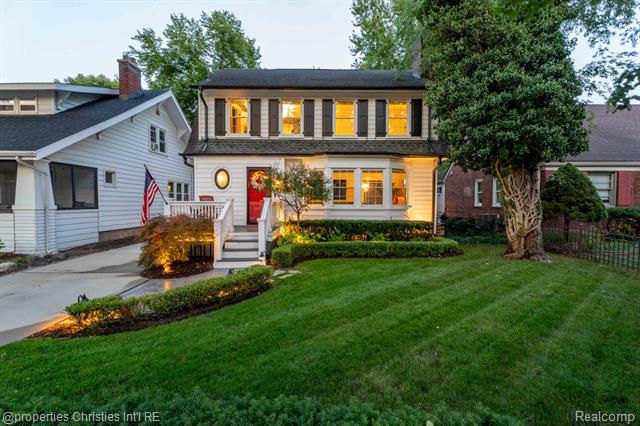 front view picture of 607 Knowles St, Royal Oak, MI. 48067