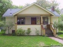 front view picture of 422 E 6Th St, Royal Oak, MI. 48067