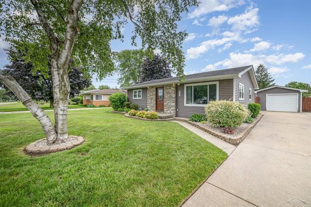 front view picture of 2355 Plainview, Saginaw, MI. 48603