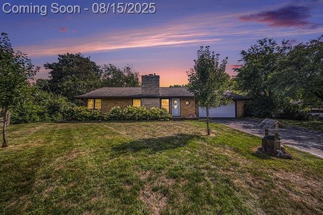 front view picture of 1631 S Mardee Dr, Jackson, MI. 49203