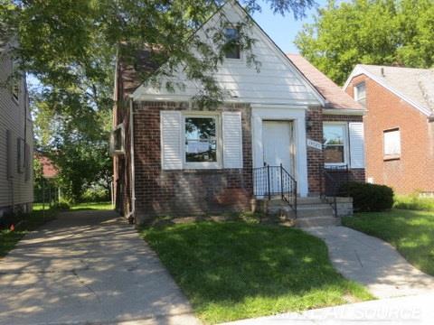 front view picture of 19525 Fairport, Detroit, MI. 48205