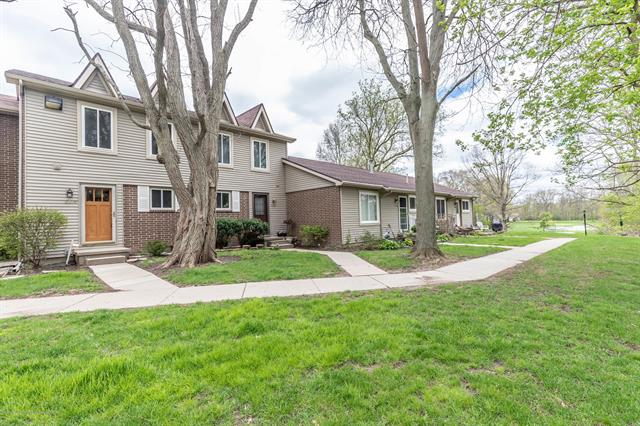 front view picture of 2016 Blue Lac, Haslett, MI. 48840