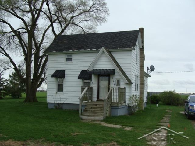 front view picture of 1616 S Bradford, Reese, MI. 48757