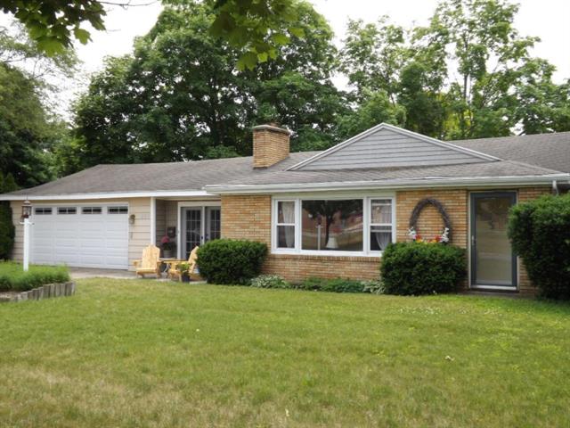 front view picture of 815 W Judd St, Greenville, MI. 48838