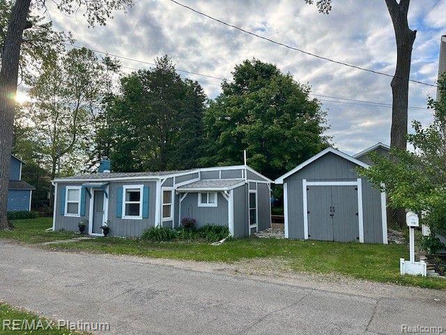 front view picture of 11181 Ferndale Dr., Manitou Beach, MI. 49253
