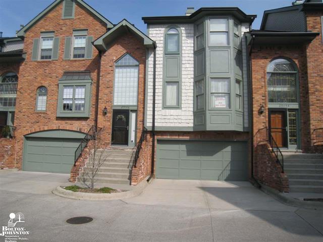 front view picture of 29146 Jefferson Court, Saint Clair Shores, MI. 48081