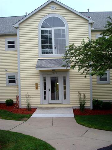 front view picture of 2225 S Huron Parkway, Ann Arbor, MI. 48104