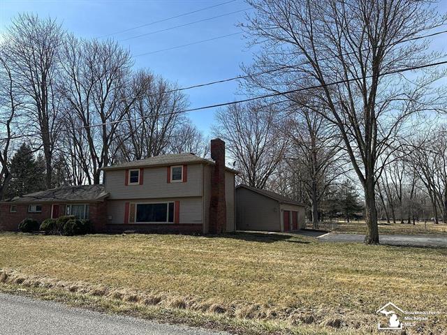 front view picture of 10711 Douglas, Temperance, MI. 48182