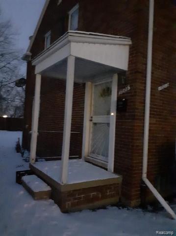 front view picture of 16015 E 7 Mile Road, Detroit, MI. 48205