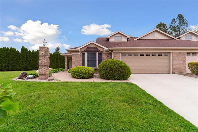front view picture of 5501 Donavon Drive, Jackson, MI. 49201