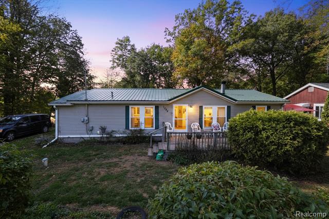 front view picture of 1325 Hillside Drive, Columbiaville, MI. 48421