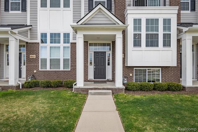 front view picture of 49527 Lantern Way, Canton, MI. 48188