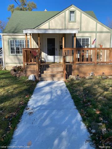 front view picture of 14040 Labelle St, Oak Park, MI. 48237