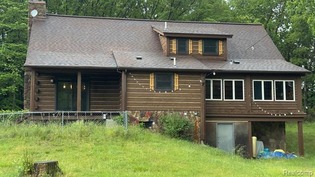 front view picture of 2608 E Sutton Road, Metamora, MI. 48455