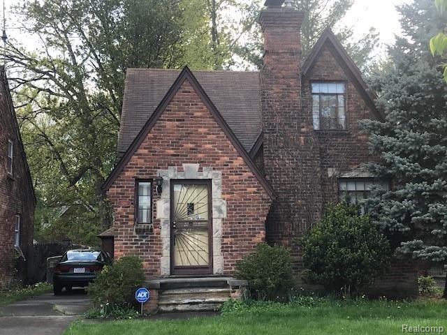 front view picture of 5261 Harvard Rd, Detroit, MI. 48224